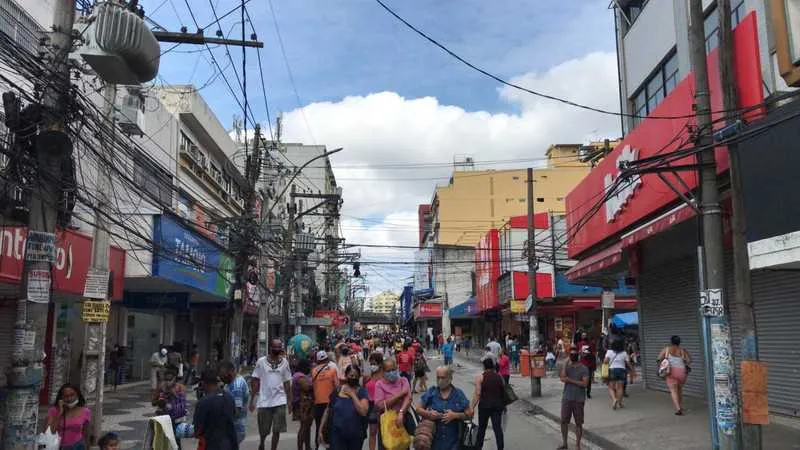 Mesmo com isolamento, número de pessoas na rua é cada vez maior 
