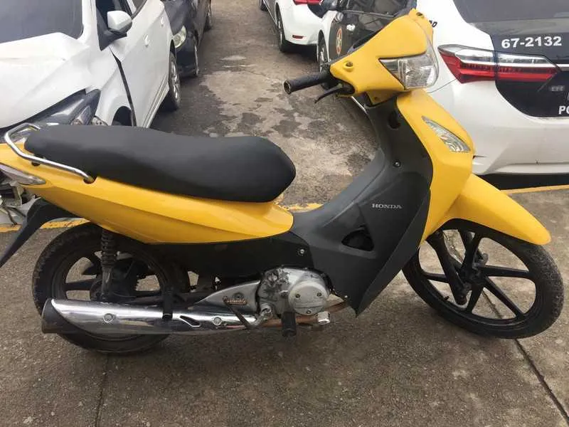 Imagem ilustrativa da imagem Preso miliciano acusado de extorquir comerciantes em Itaboraí