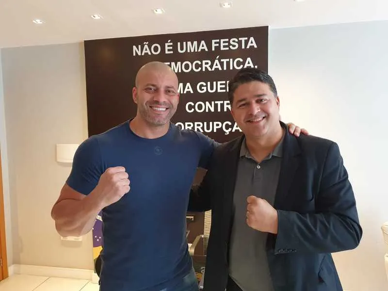 Imagem ilustrativa da imagem Pré-campanha de Roberto Sales ganha apoio de ala conservadora