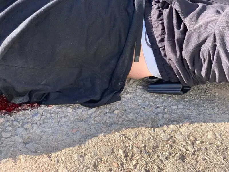 Com ele a polícia apreendeu uma pistola