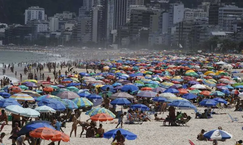 Imagem ilustrativa da imagem Isolamento social no Rio não atingiu patamar ideal, diz pesquisa