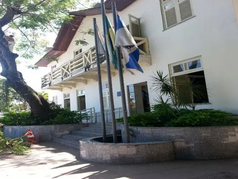 Imagem ilustrativa da imagem Homem acusado de estuprar a própria filha em Niterói é preso na Baixada Fluminense