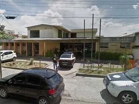 De acordo com as investigações tanto o policial militar quanto os autores possuem envolvimento com a milícia 