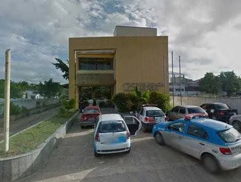 O acusado esfaqueou sua esposa na barriga após uma discussão