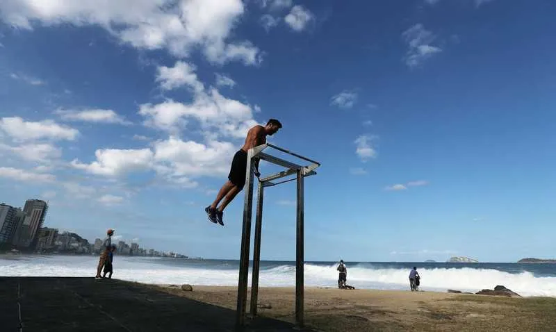 Algumas atividades continuam proibidas no Rio