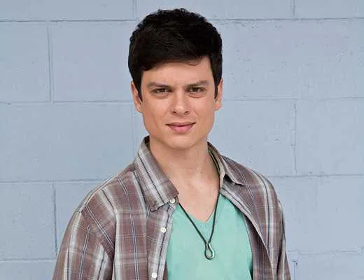 O ator fez o professor Vicente em Rebelde