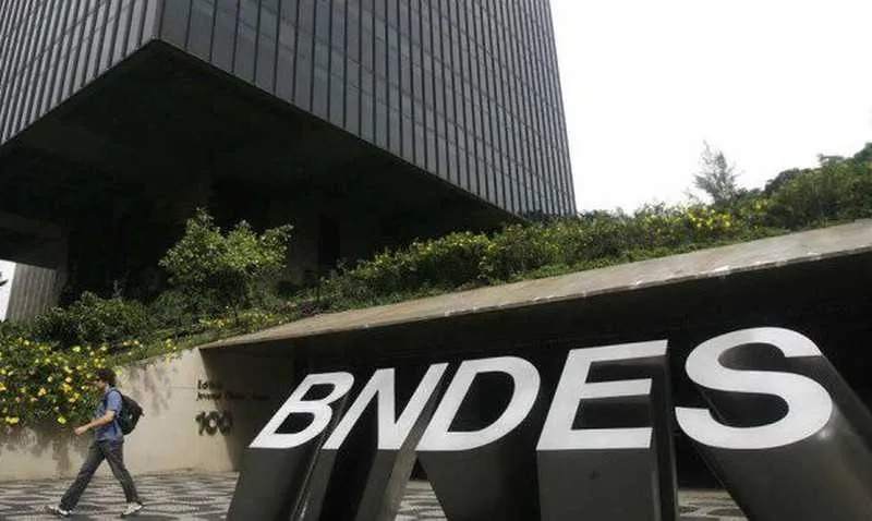 Imagem ilustrativa da imagem BNDES lança chamada pública para fundos de crédito para microempresas