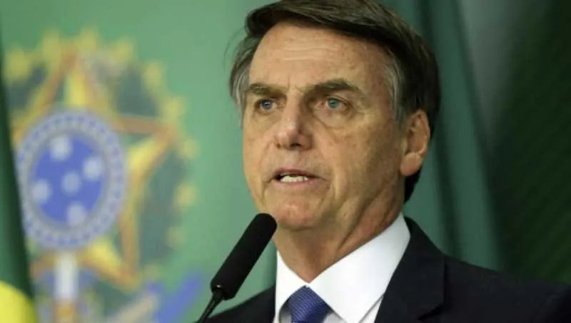 Imagem ilustrativa da imagem Bolsonaro faz chamado para jejum religioso neste domingo contra coronavírus