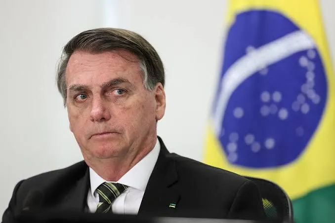 Em entrevista com a 'CBN Brasil', Jair Bolsonaro revoga medida de privatização de parte do SUS