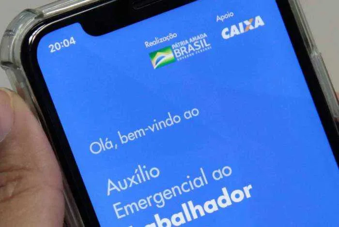 Cerca de 53 milhões de pessoas já receberam o auxílio do governo