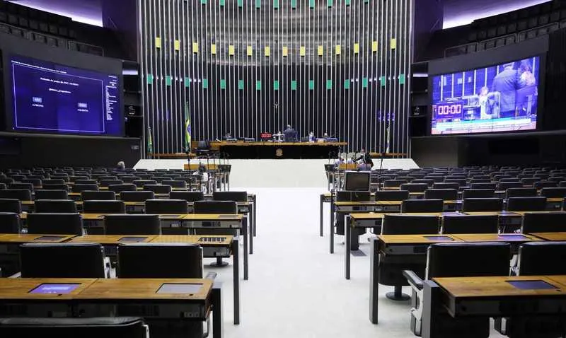 O texto segue para análise para o Senado