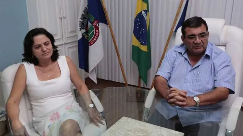 Imagem ilustrativa da imagem Primeira-dama de São Gonçalo testa positivo para Covid-19 e está internada