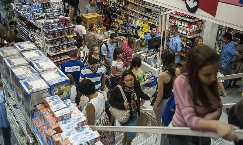 A queda média no faturamento foi igual a 50,9%