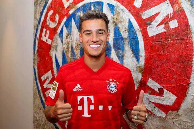 Jogador se destacou no futebol internacional 