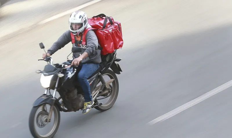 Imagem ilustrativa da imagem Agora é lei: serviços de delivery serão obrigados a priorizar atendimentos a idosos