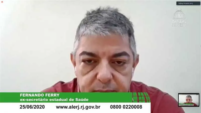 Imagem ilustrativa da imagem Ex-secretário de Saúde, Fernando Ferry alega ter deixado cargo para se preservar
