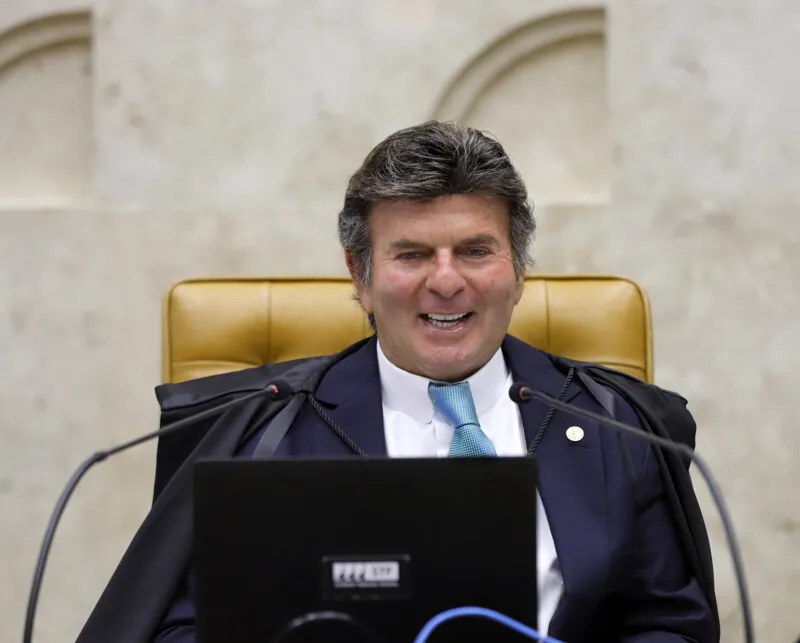 Imagem ilustrativa da imagem Presidente do STF adia julgamento de mudança nos royalties do petróleo