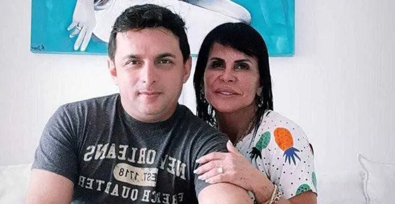 Gretchen completa 61 anos e anuncia que vai se casar pela 18ª vez