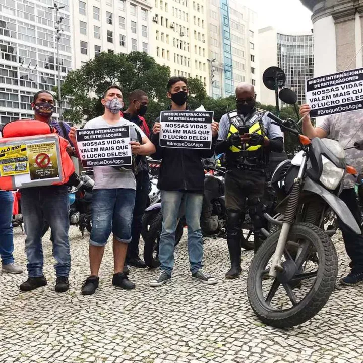 Imagem ilustrativa da imagem 'Breque dos Apps': greve dos entregadores de aplicativo continua em várias capitais do Brasil