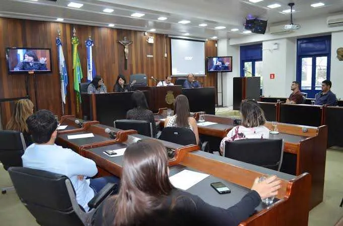 A medida foi tomada devido à crise causada pelo novo coronavírus