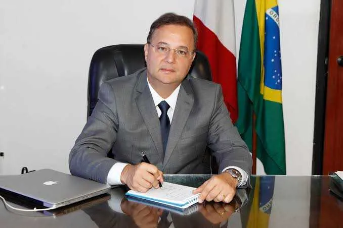 O secretário teria direcionado o comentário a manifestante pró-Bolsonaro que pediam o fim da quarentena