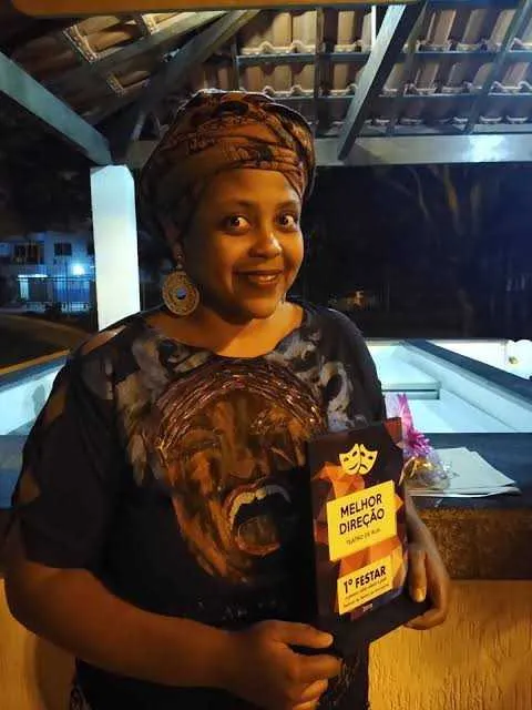 A atriz foi internada na última terça-feira  na última terça-feira com uma gripe forte e falta de ar.