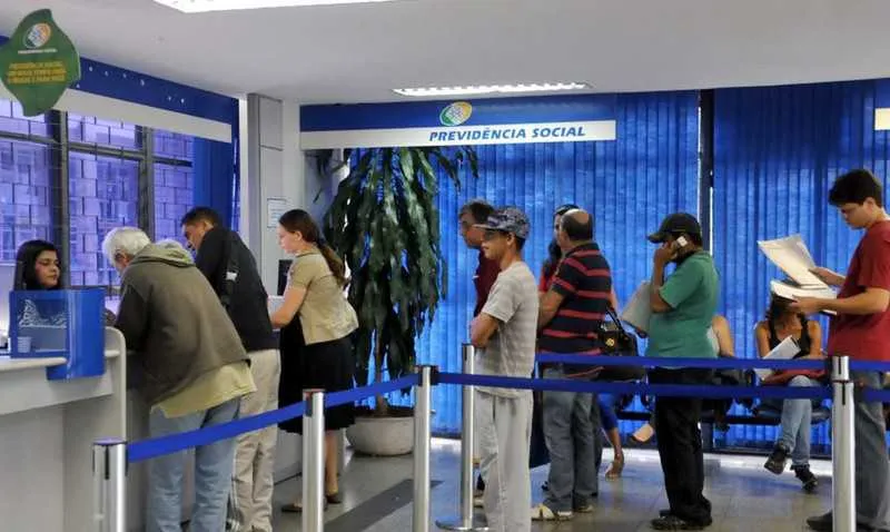 O serviço é um filtro prévio antes da criação da demanda
