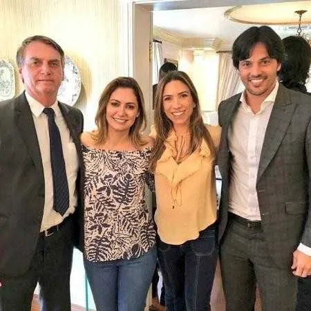 Fábio Faria é casado com Patrícia Abravanel, filha de Silvio Santos