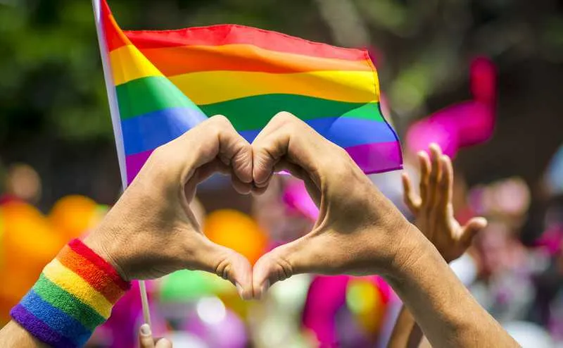 Imagem ilustrativa da imagem Dia do Orgulho LGBTI: paradas virtuais celebram a data no Brasil e no mundo