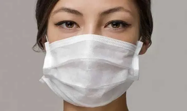 A iniciativa também é uma alternativa para evitar a escassez de máscaras cirúrgicas para profissionais da saúde que estão na linha de frente no combate à doença