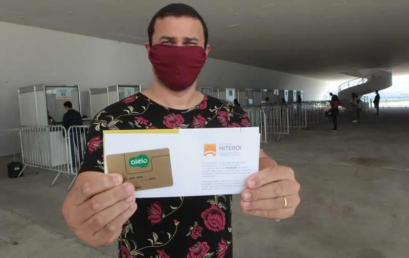 Imagem ilustrativa da imagem Prefeitura de Niterói recebe cadastros de mais de 3 mil trabalhadores no programa Empresa Cidadã