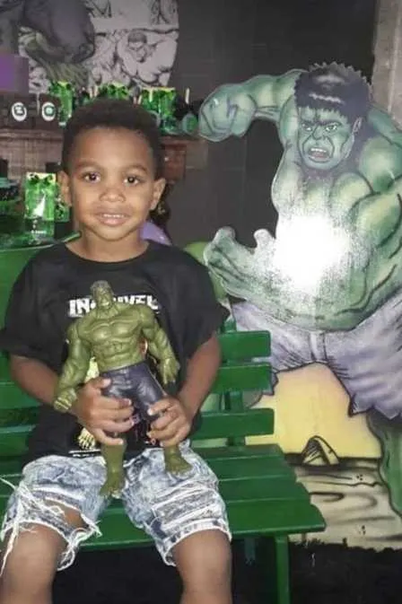 Polícia Civil concluiu que Pedro Vinicius atirou no menino Douglas Enzo na intenção de matar 