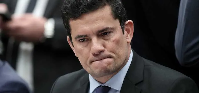 Imagem ilustrativa da imagem Efeito Moro? Dólar chega a R$ 6,91 em casas de câmbio