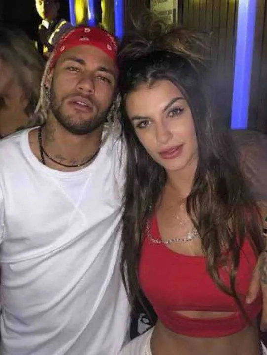 Neymar se encontrou com dj em sua casa na quarentena