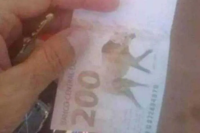 Pessoas estão utilizando a nota falsificada em compras em Madureira 