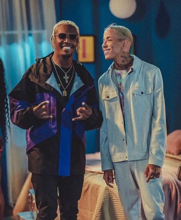 O single 'Amor de Balada' foi um lançamento da 'Som Livre' e 'Kondzilla'
