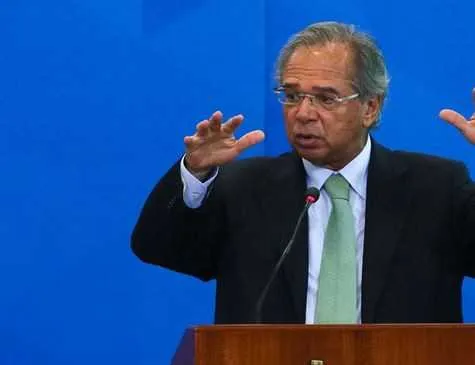 Ministro da Economia, Paulo Guedes, vai enviar para o Congresso a proposta de suspensão de reajuste salarial para servidores públicos