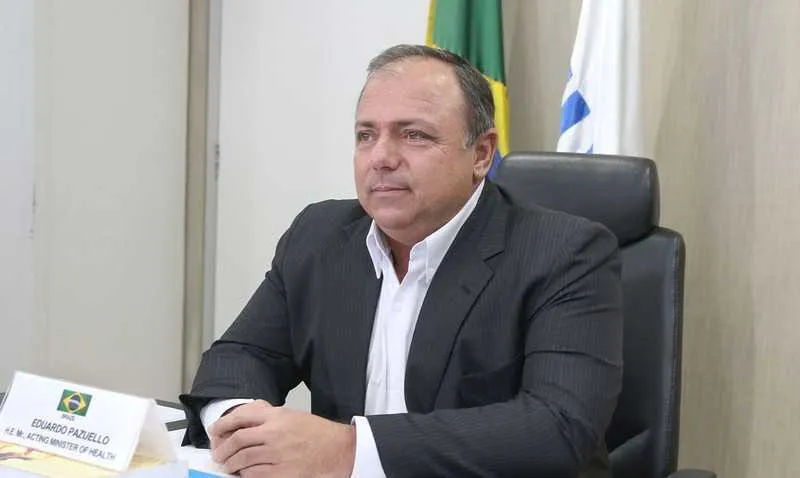 Eduardo Pazuello é oficializado como ministro da Saúde durante período de pandemia causada pela Covid-19