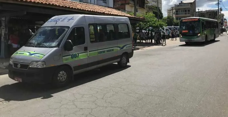 Imagem ilustrativa da imagem Alerj suspende decreto do governo que alterou regras sobre transporte de passageiros