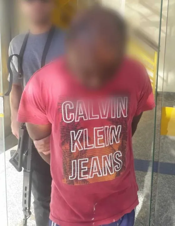 Homem, que se dizia pastor, foi denunciado pela filha e a ex-mulher