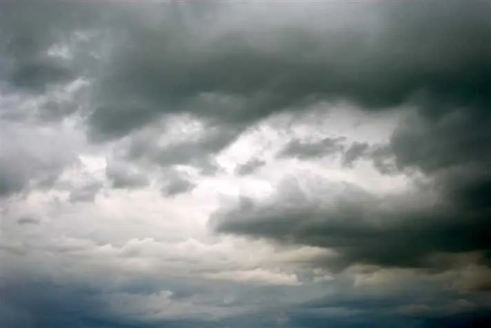 O domingo (28) será marcado pela chuva durante todo o dia 