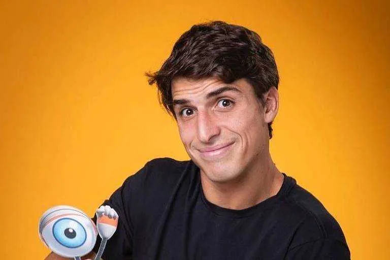 O ex-brother deixou o BBB na última terça-feira (31)
