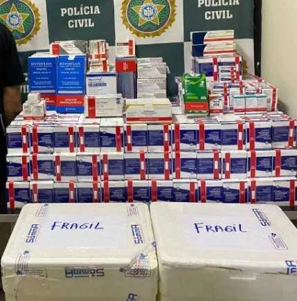 Imagem ilustrativa da imagem Polícia Civil apreende cerca de 800 caixas de medicamentos