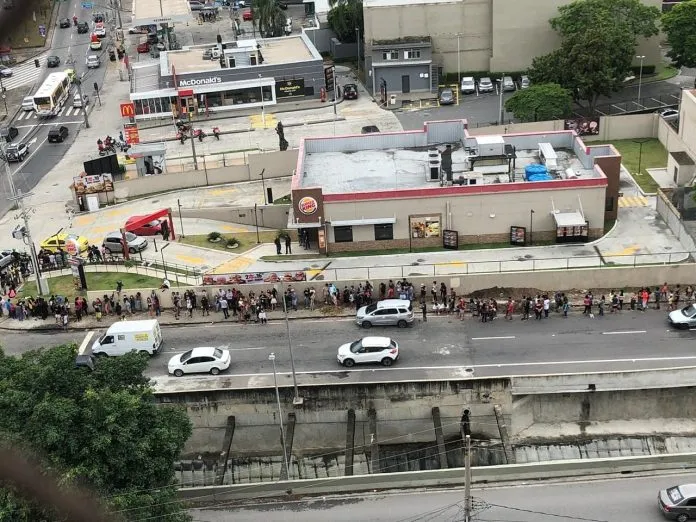 Filas foram registradas no Rio