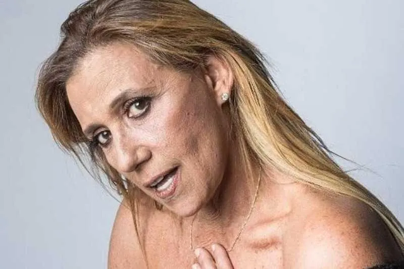 Rita Cadillac é ex-chacrete, atriz e dançarina 