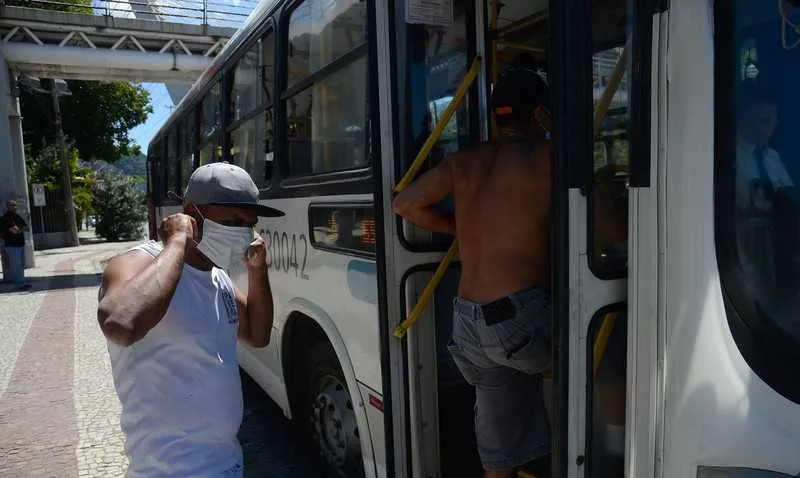 Imagem ilustrativa da imagem Rio de Janeiro tem 301 mortes por covid-19, 36 nas últimas 24 horas