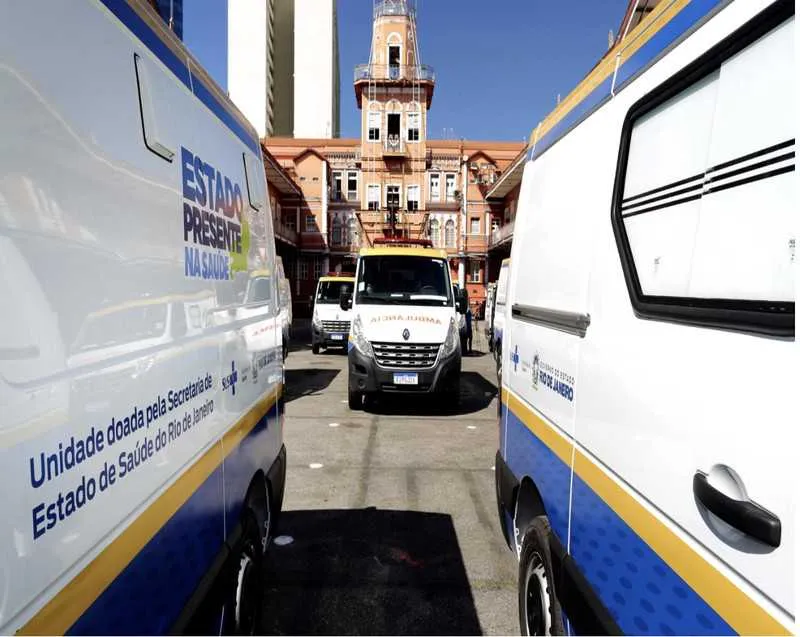 Imagem ilustrativa da imagem Municípios do Rio de Janeiro recebem 31 ambulâncias