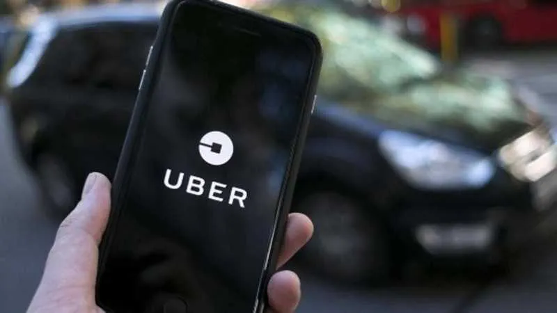 Loja virtual no app do Eats para doações e atendimento médico online 