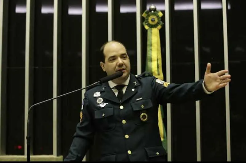 O projeto de lei 1740/2020 foi apresentado pelo deputado federal Sargento Gurgel (PSL-RJ) 
