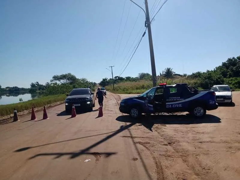 O decreto municipal número 110 já proíbe a entrada de banhistas nas praias da cidade